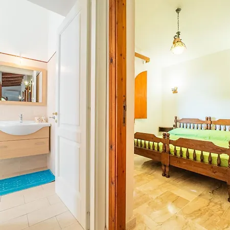 Azzurra Villa